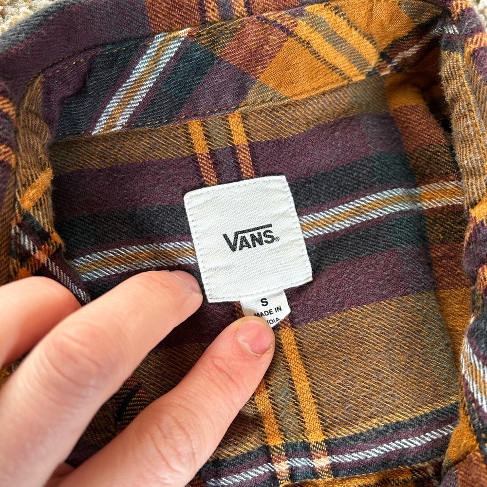 Vans Women’s Flannel Button-Down Shirt - Picture 2 of 3